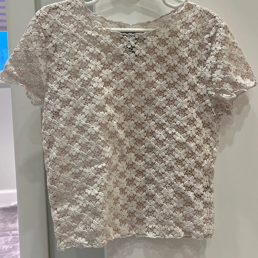 Forever 21 White Flower See-Through Cover Up Crop Top Lettuce Trim Size Small